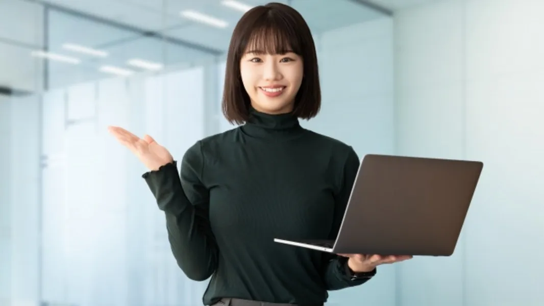 Windowsパソコンの使い方や設定を教えます
